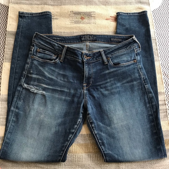 Lucky Brand Denim - LUCKY BRAND Lolita Skinny Distressed Washed Jeans